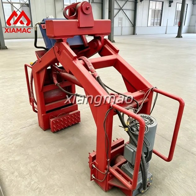 Advanced Sand Mold Box Automatic Hydraulic Clamping Mechanical Hand for Resin Sand Casting Production Efficiency
