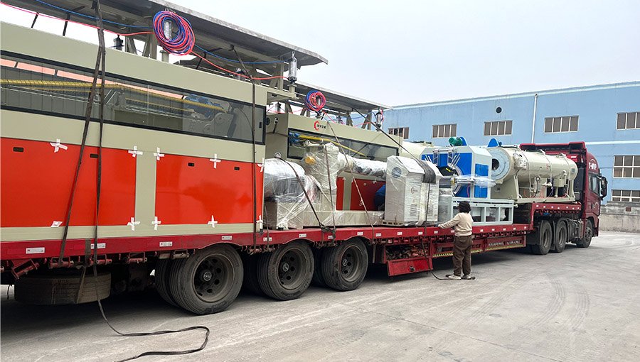 External Thermal Insulated Pipe Production Line (DN100–600mm) has been delivered to Kazakhstan