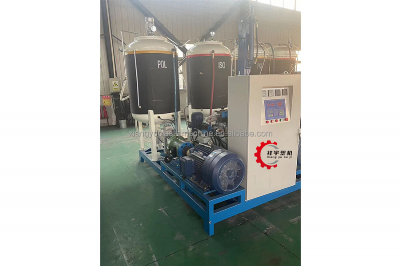 High pressure polyurethane foam machine