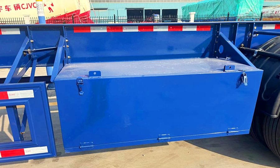 Container Chassis for Reefers: Genset Space, Cable Access and Cold-Chain Handover