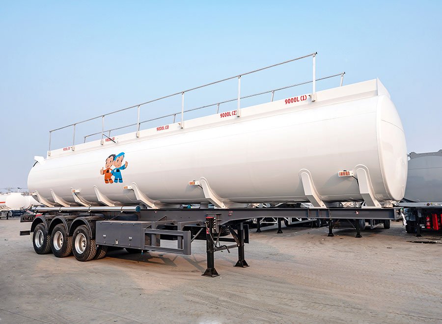 45,000 Liters 3 Axle Fuel Tanker Trailer West Africa Style 5-7 Compartments