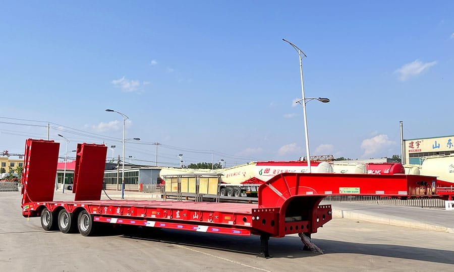 How to Choose a Low Bed Trailer for Heavy Equipment Transport | Genron