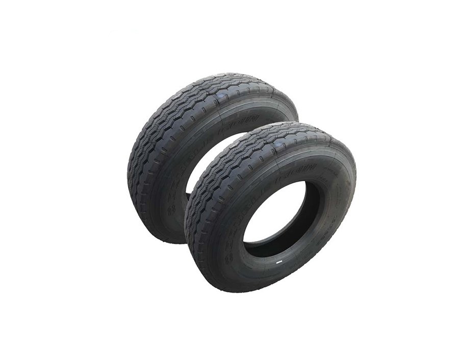 _0013_Tyre