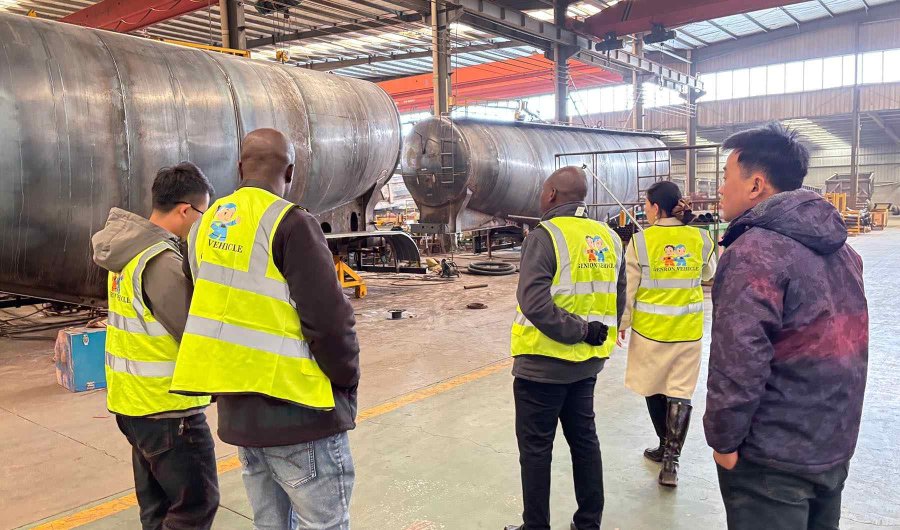 Customer from Guinea