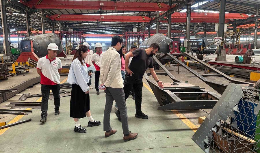 Customer from Australia