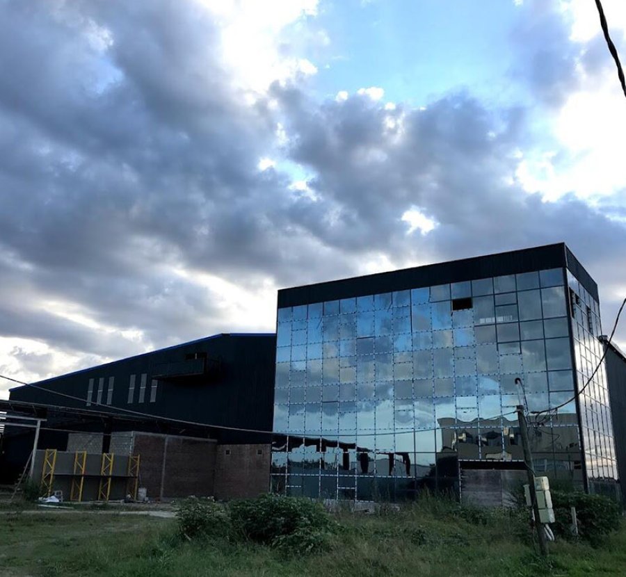 Steel Construction Works of Shop & Office Completed in the Buenos Aires