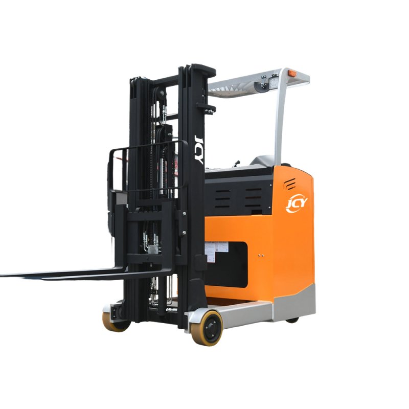 Reach Truck（24V Stand-on） 