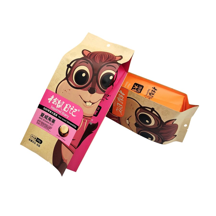 Back-sealed three-side-sealed hanging bag