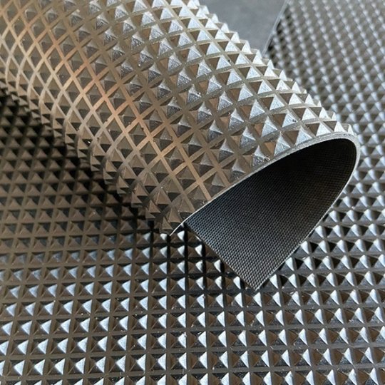 Pyramid Rubber Anti Slip Mat