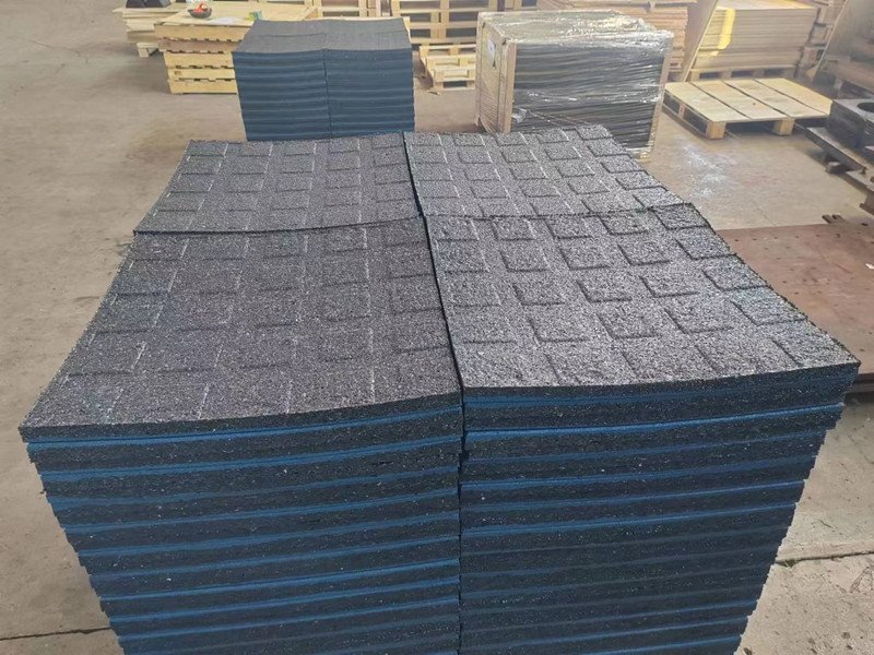 Choose Rubber Tiles with a Channel Base for Outdoor Use