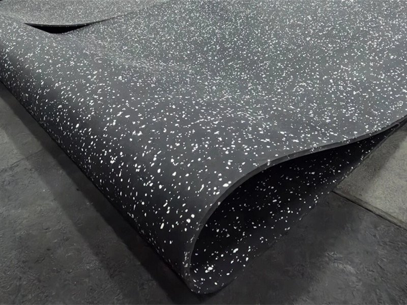 What Thickness Rubber Flooring is Best for Gym Floors?