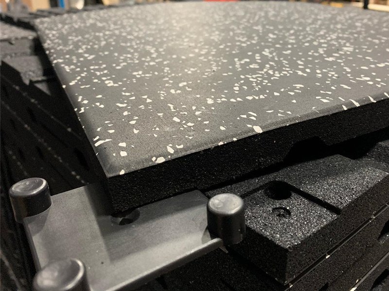 Benefits & Applications For Composite Gym Rubber Tiles