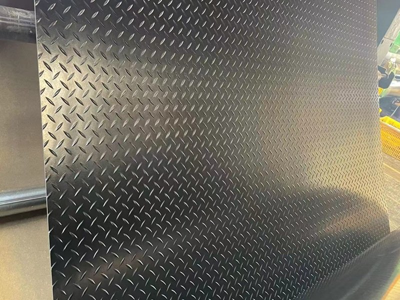 Advanced Vulcanization Process Delivers Premium Performance for Our Diamond Rubber Anti-Slip Mat