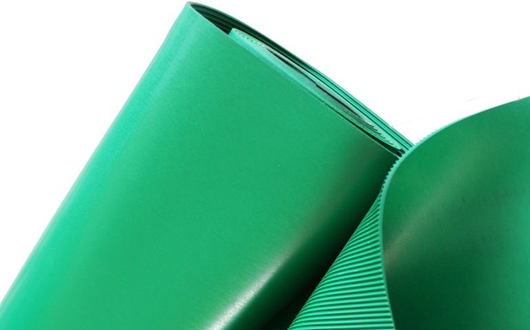 Smooth back surface