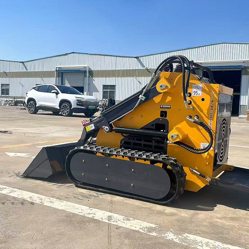 compact loader for warehouse use