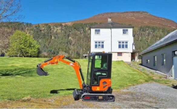Prácticas Esenciales de Mantenimiento para Prolongar la Vida Útil Operativa de las Miniexcavadoras
