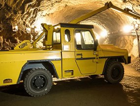 FMK-1B Material carriers with crane