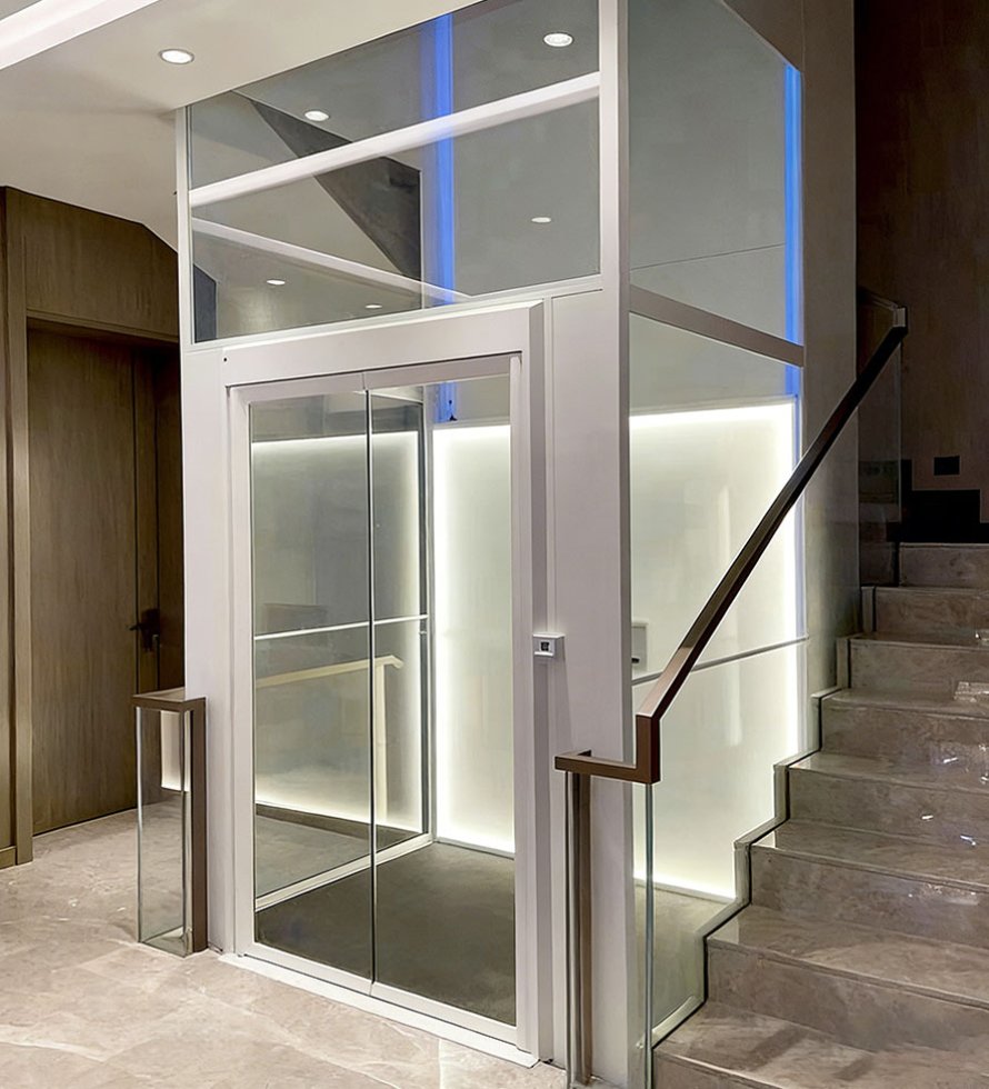 _0162_home elevator with a shaft