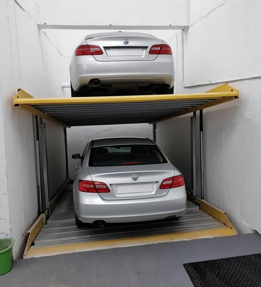 _0130_5 Pit parking car elevator