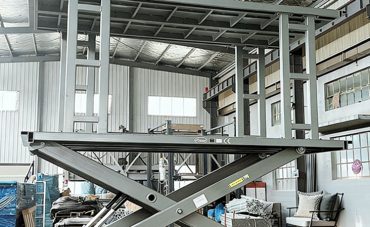 DOUBLE DECK SCISSOR CAR LIFT