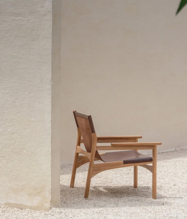 Solid Wood Leather Lounge Chair | Mid-Century Modern Accent Chair