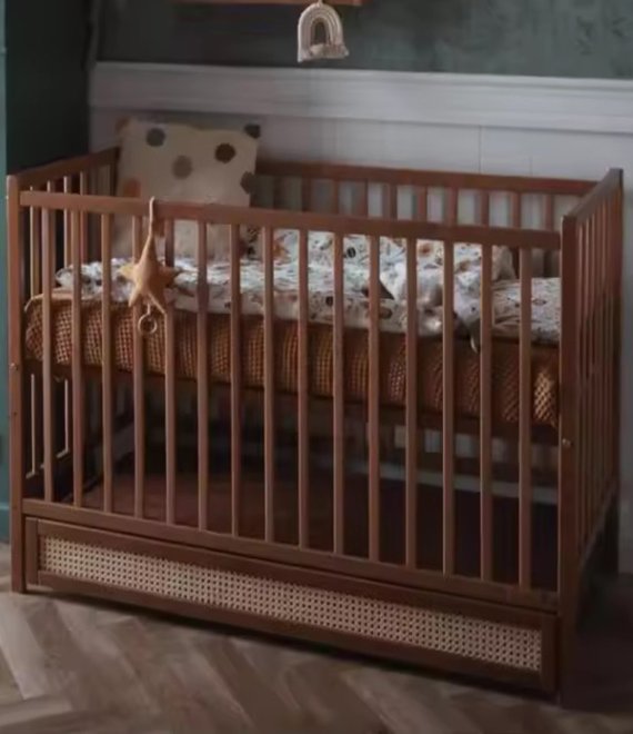 Solid Wood Baby Crib With Rattan Storage Drawer Convertible Wooden Infant Bed For Nursery Wholesale