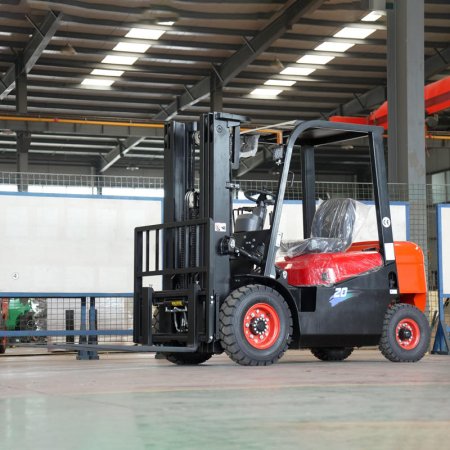 Internal combustion forklift.05