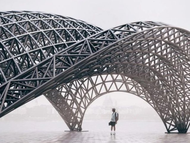Puente de estructura de acero