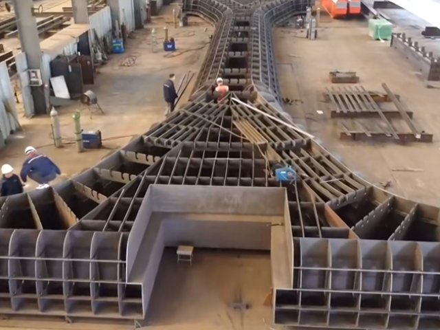 Premontaje de puentes de acero pesado