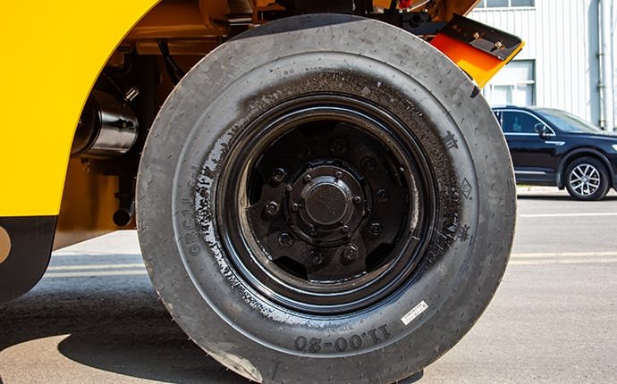 Four-stage braking system, safe and reliable