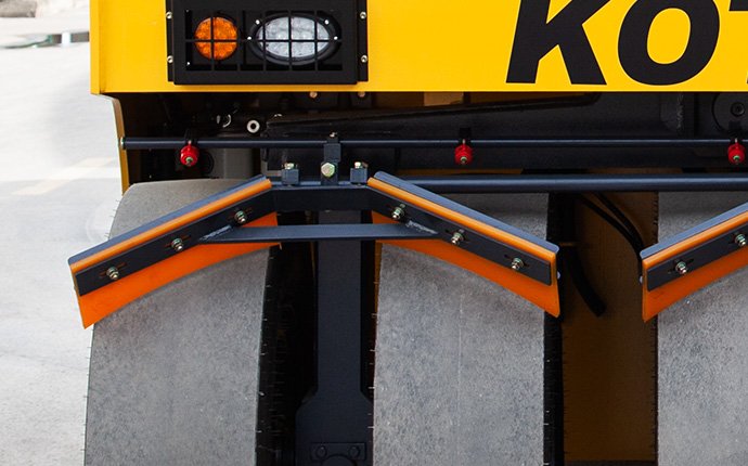 Tire Anti-sticking Device