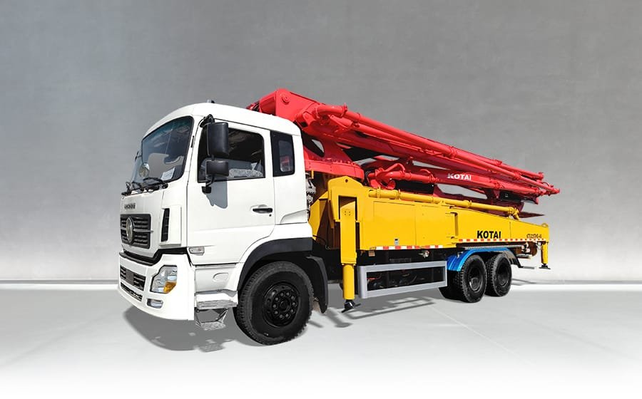 Pompe à Béton Montée Sur Camion