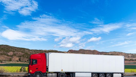 The Importance of Refrigerated Semi-Trailers in Fresh Food Transportation