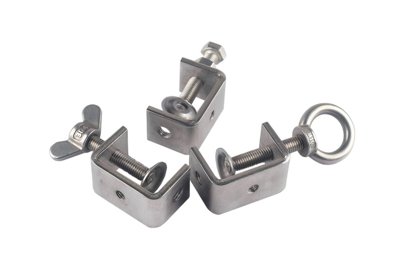 Square tube c-shaped clip