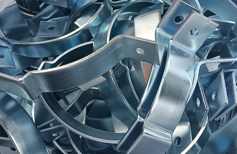 Electro-galvanized double semicircular clamps