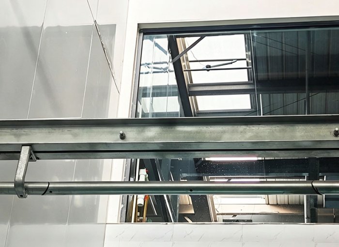 Hanging Conveyor Rail (Aging)