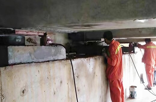 Maintenance and repair of bridge bearings