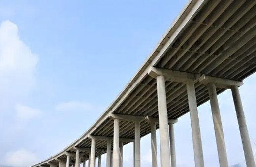 What are the typical (most serious) damages of the bridges you have seen?