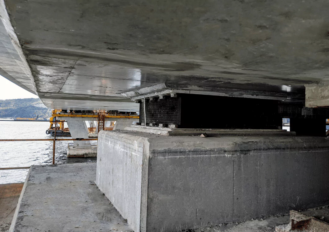 Bridgent bridge bearing installation – coastal bridge project