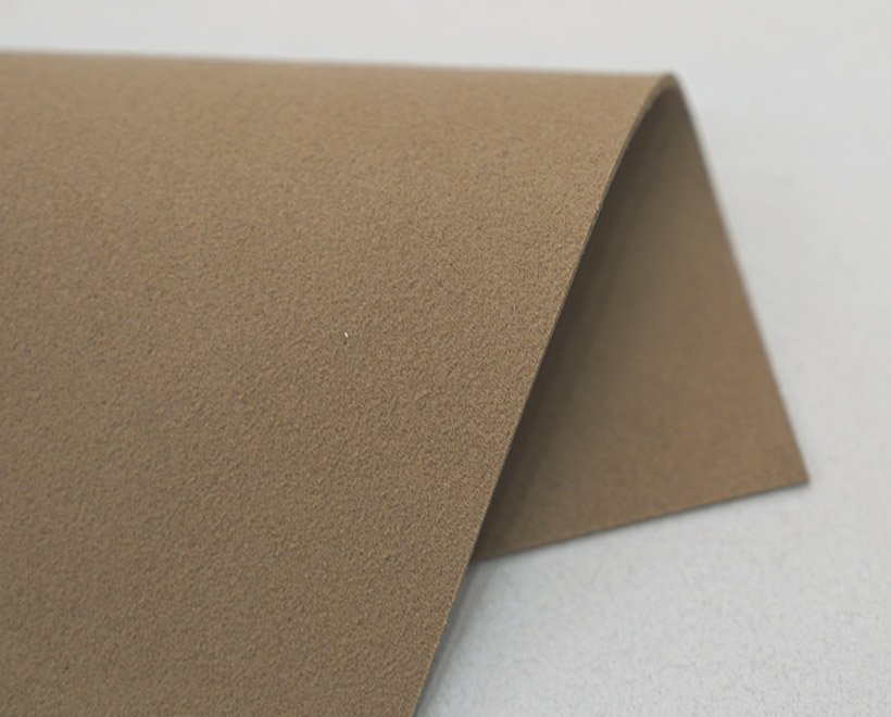 Tongda Tdwb Fashion Forward Water-Based Microfiber Leather for Trendy Accessories Like Wallets and Belts