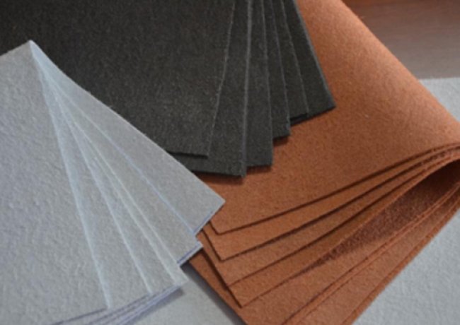 What are the main materials of microfiber leather?