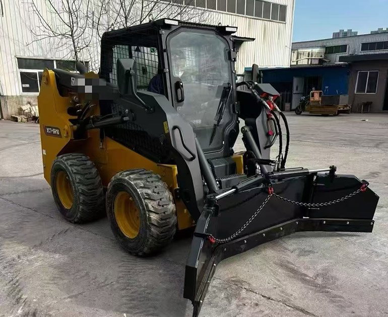 Multifunctional Skid Steer Loader