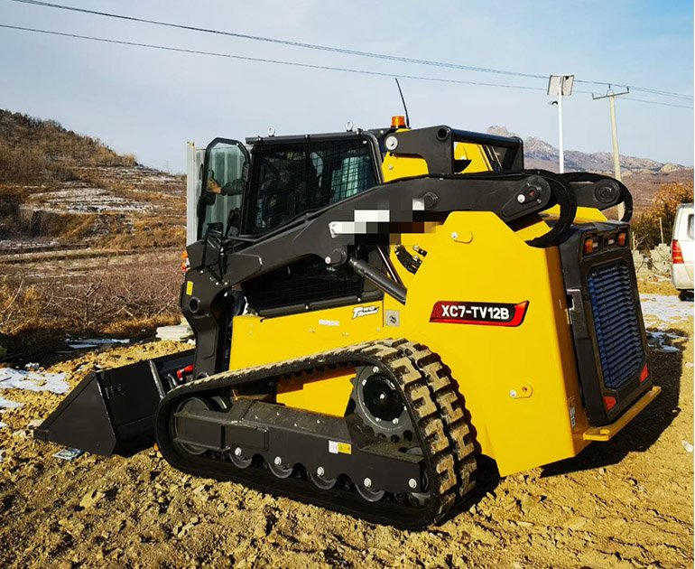Multifunctional Skid Steer Loader