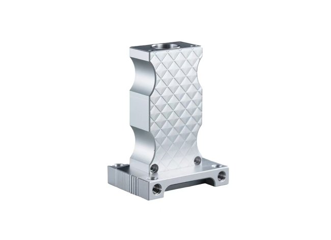 CNC machining of high-precision cooling system copper components