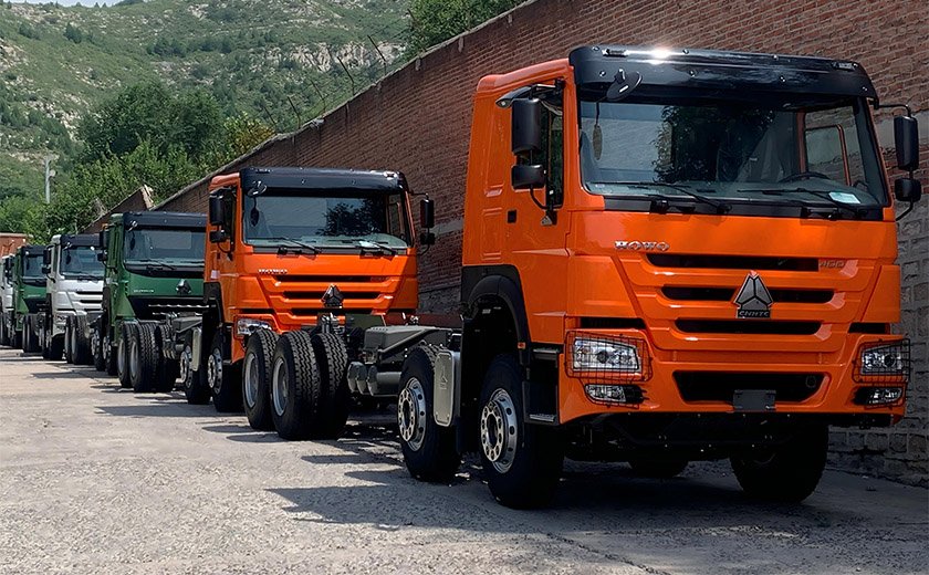 HOWO Tractor 400hp