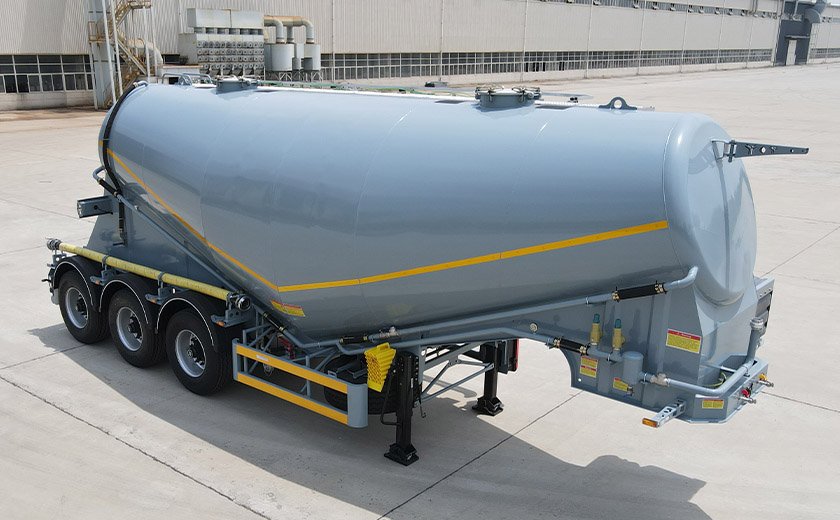 3-Axle 50m³ Powder Tank Semi-Trailers Order for Brazilian Construction Client