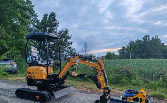 Comment les mini-pelles Kuugao améliorent l'efficacité dans l'aménagement paysager, l'agriculture et la construction urbaine