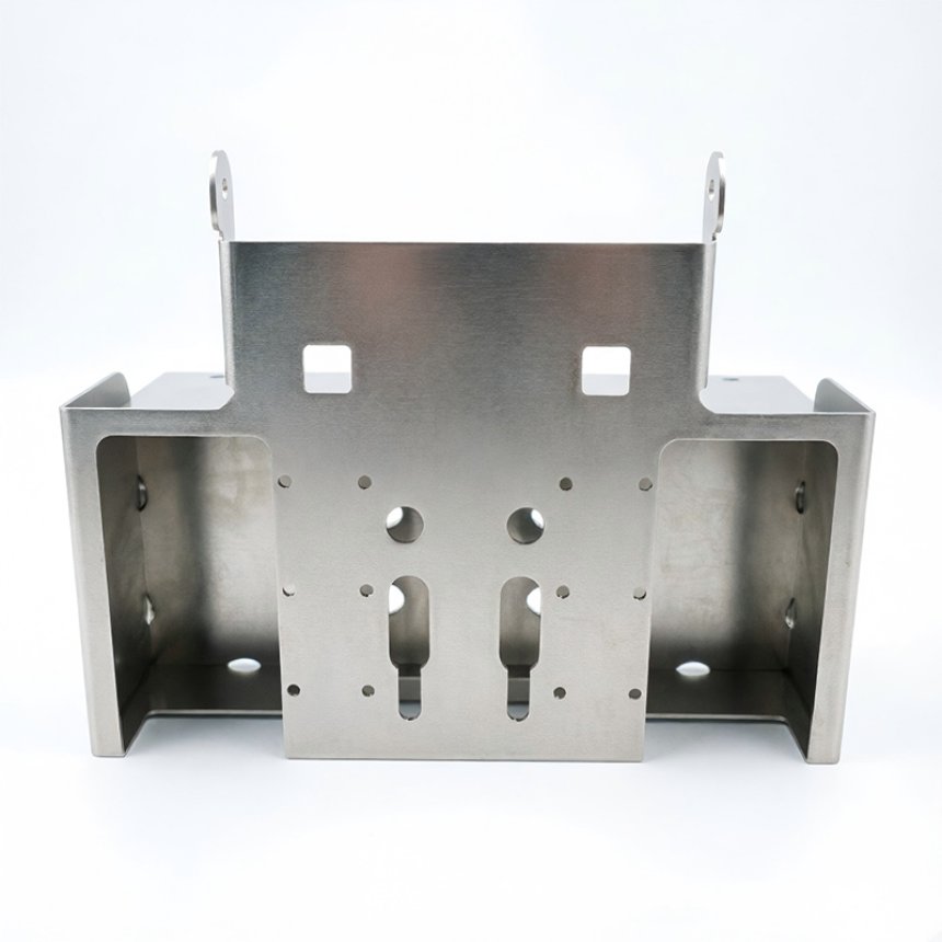 Heavy Duty Rack and Chassis Fabrication Stainless Steel Perforated Metal Sheet Processing Factory