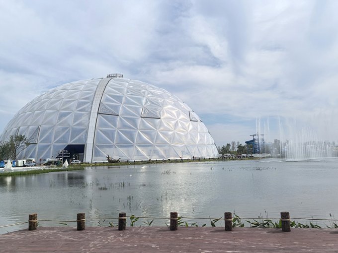 PUBLIC BUILDINGS, CIVIL BUILDINGS, AND LANDSCAPING BUILDINGS