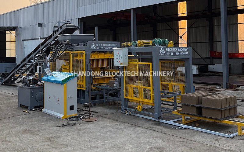 QT4-15 Automatic Hollow Block Making Machine